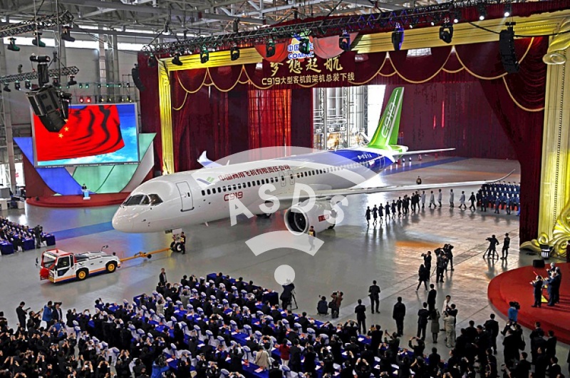COMAC C919 roll-out