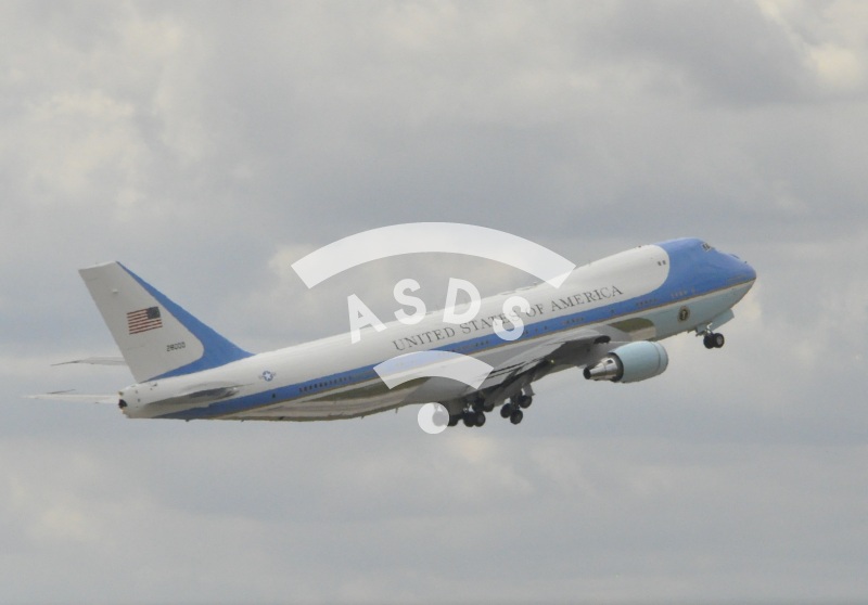 Air Force Two taking-off