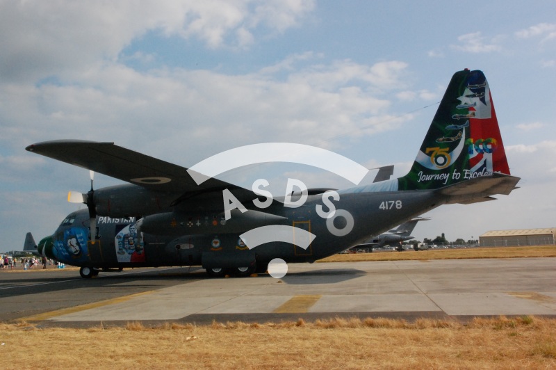 Pakistan Air Force Hercule C-130 at RIAT 2018