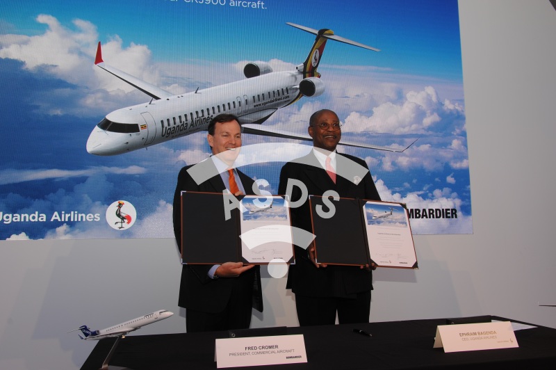 Uganda Airlines orders 4 CRJ900