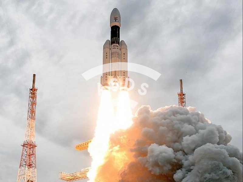 Indian GSLV launching to Moon