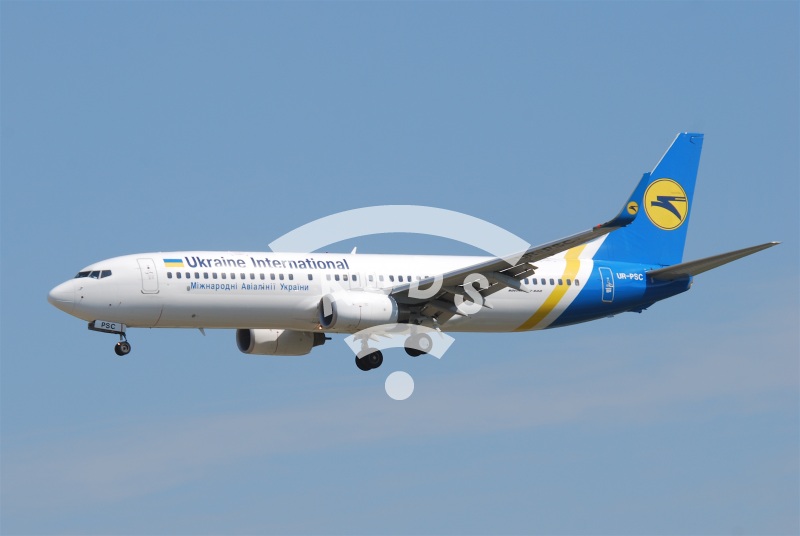Boeing 737-800 Ukraine International Airlines