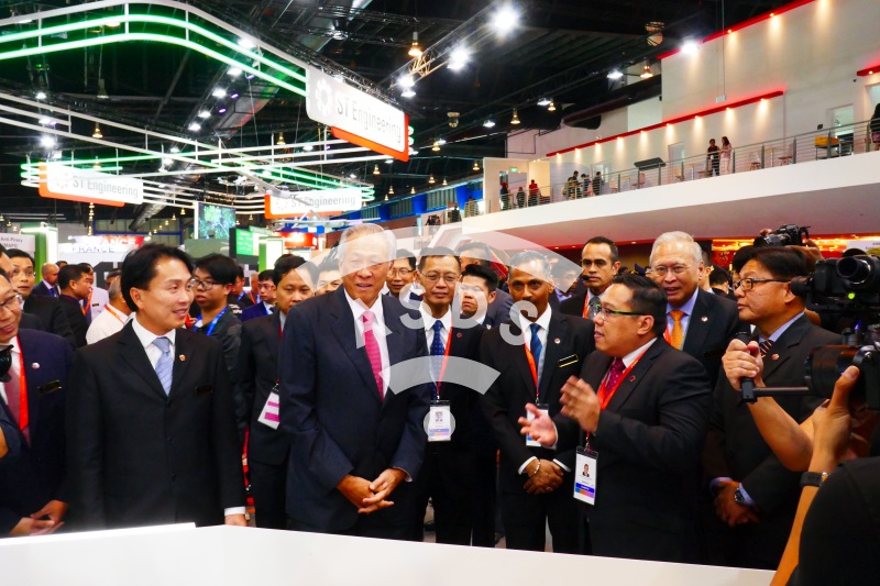 Minister of Defence at Singapore Airshow 2020