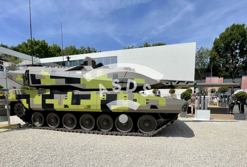 Panther MBT at Eurosatory