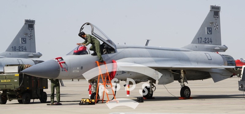 JF-17 at Bahrain Airshow