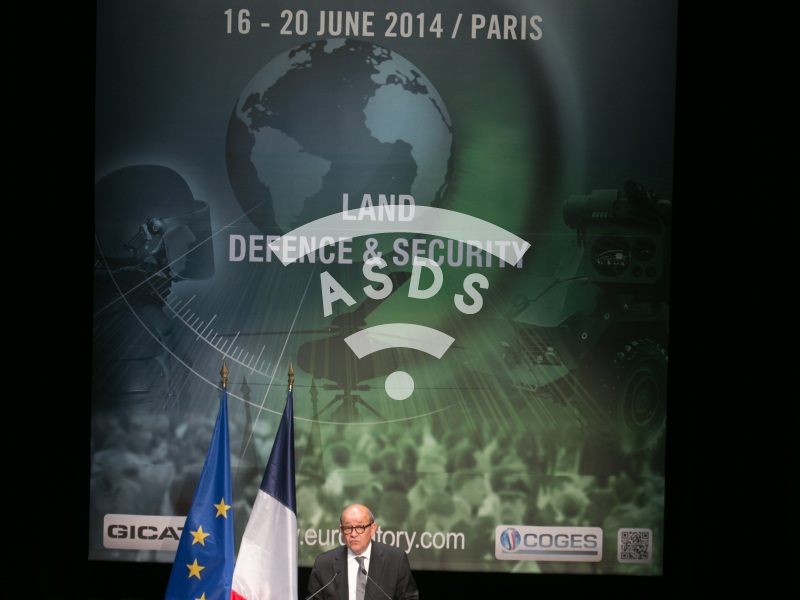 French Minister of Defence at Eurosatory 2014