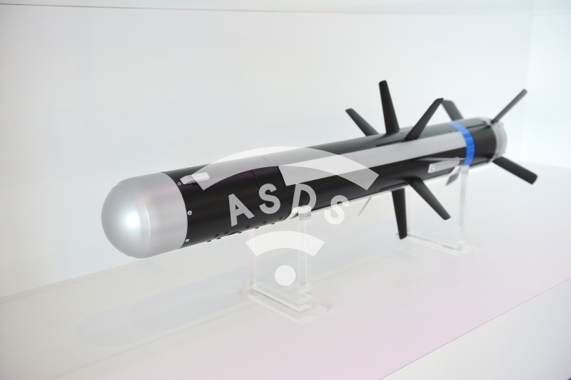Javelin missile